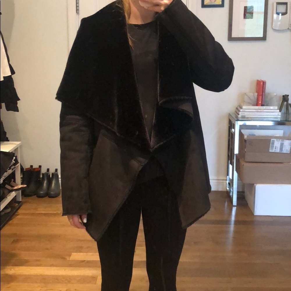 Velvet coat - Picture 3 of 3